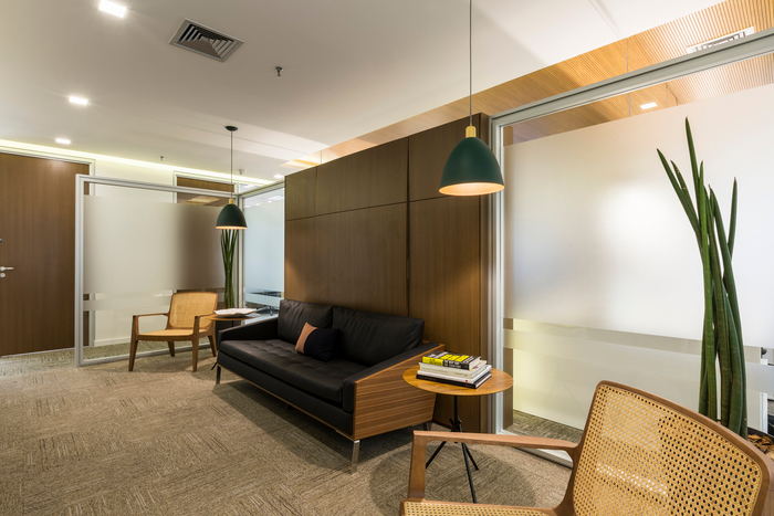 空調(diào)口對著辦公臺辦公室風水好不好